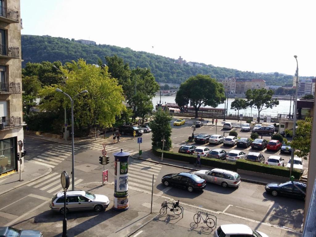 B&P Maine Street Apartments Budapest Exterior foto
